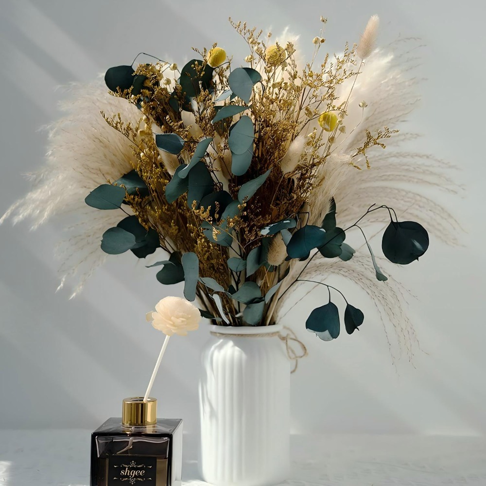 自然乾燥パンパスグラスブーケ、保存されたユーカリの葉、ビリー - Eucalyptus Preserved のレビューと価格