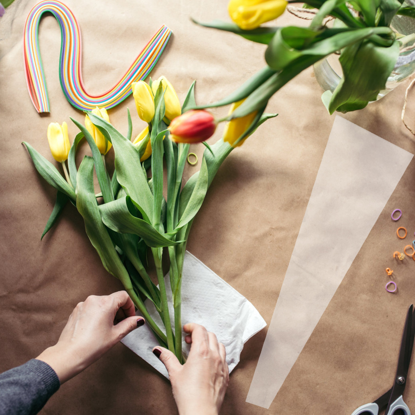 50枚入り、破れにくい透明包装紙。花束のラッピングや、花屋さ - Florist Flower Supply のレビューと価格