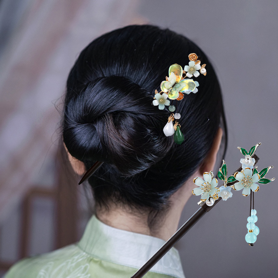 木製タッセル付きステップシェイキングヘアスティック 女性用古 - Supply Florist のレビューと価格